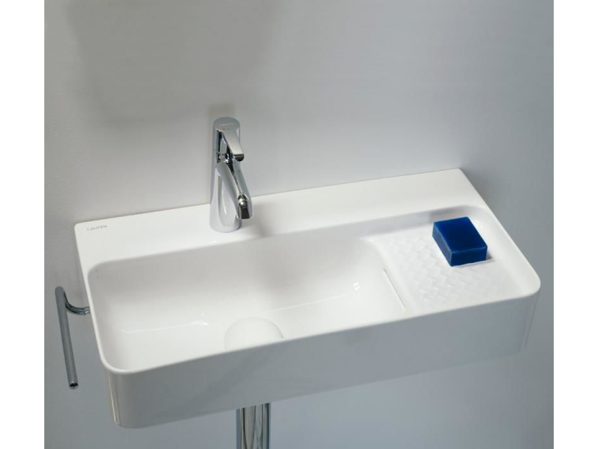 Раковина LAUFEN VAL 60X32 белая H8152850001041